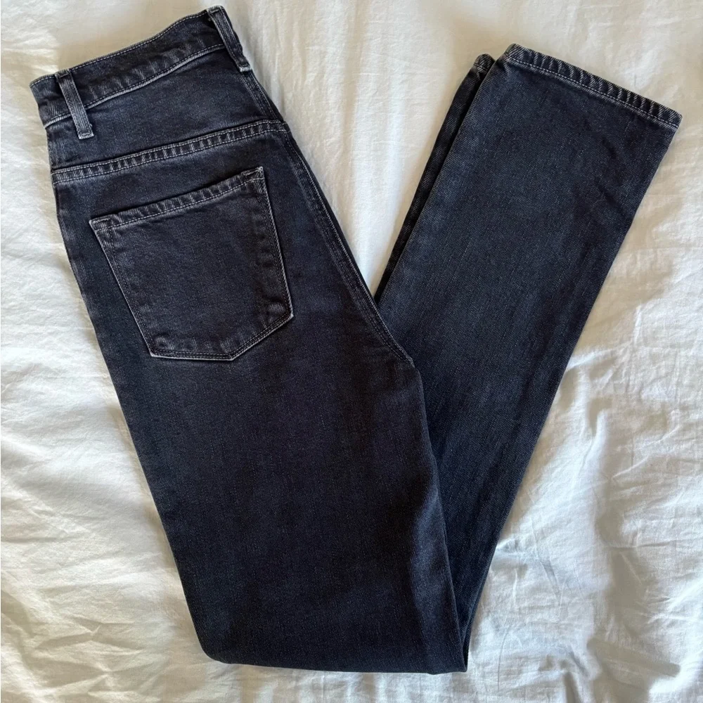 J Brand Blue Classic Wash Jeans with Contrast Stitching - Picture 4 of 10